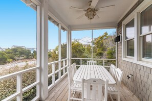 Imagen sin descripción, 3 de 42, botón