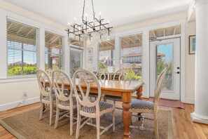 Dining - Oceanfront, 2nd Row Bald Head Island (Bald Head Island)