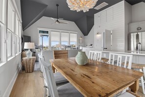 Dining - High dunes of Bramble Reach cottage with ocean views (Bald Head Island)