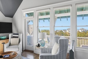 TV - High dunes of Bramble Reach cottage with ocean views (Bald Head Island)