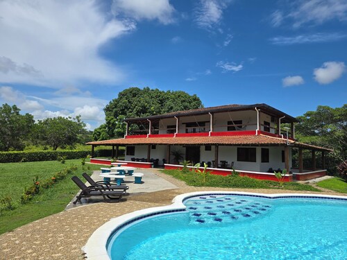 Resting farm : Plumavera Doradal Reserve