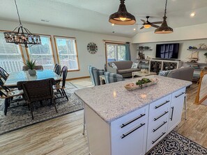 Dining - Southern Accent - 5 BR Oceanside Home w/Private Pool & Hot Tub (Southern Shores)