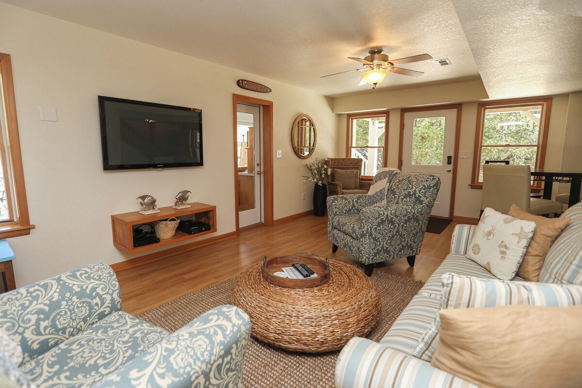 Fernseher, Videospiele, Tischfußball