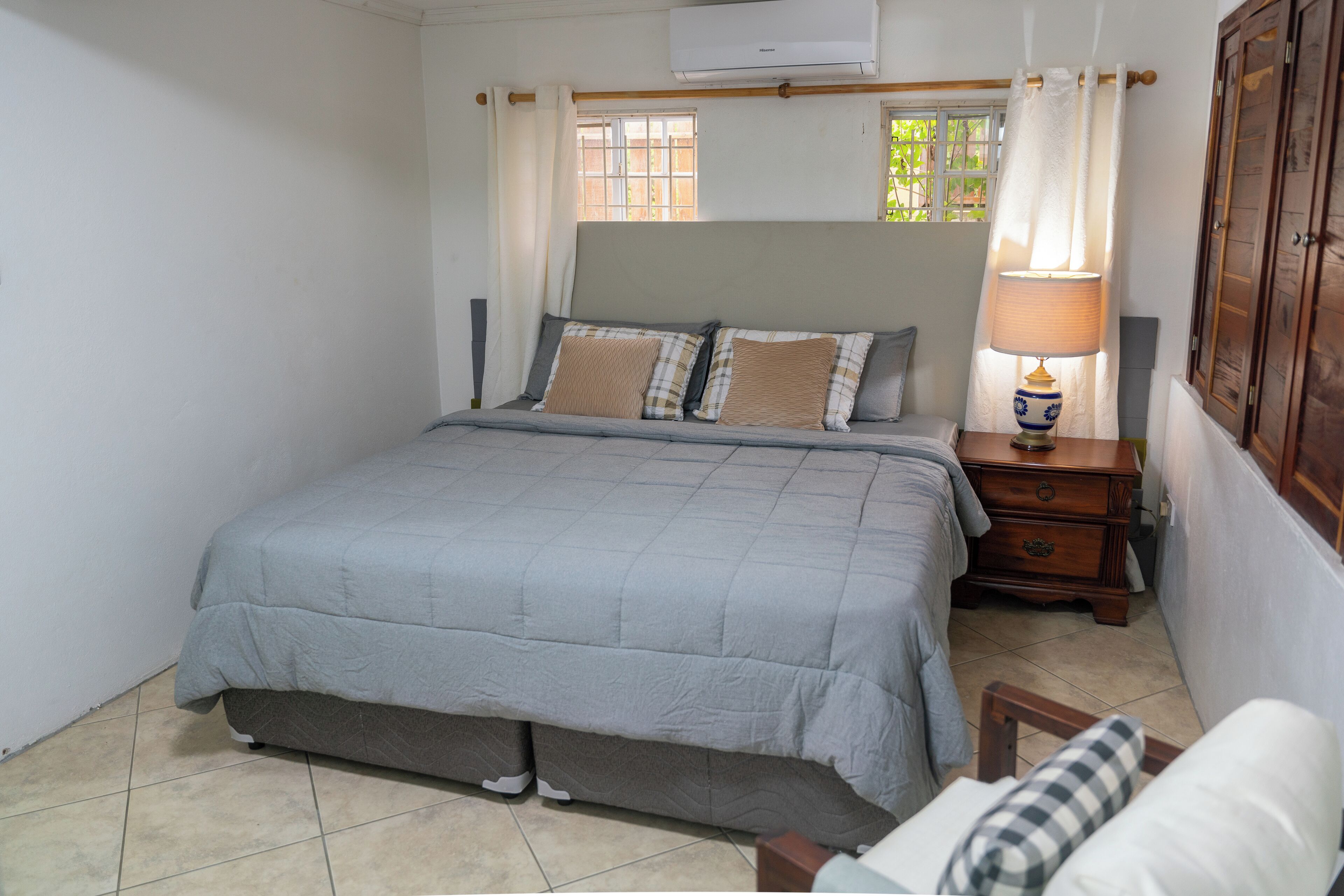 2 chambres, fer et planche à repasser, accès Internet, draps fournis