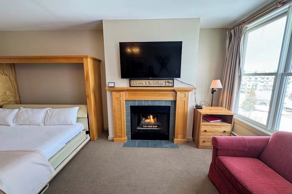 1 bedroom, internet, bed sheets