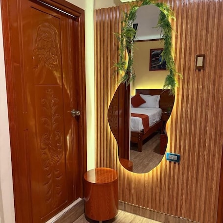 Escritorio y wifi gratis . Hotel Yagua Iquitos