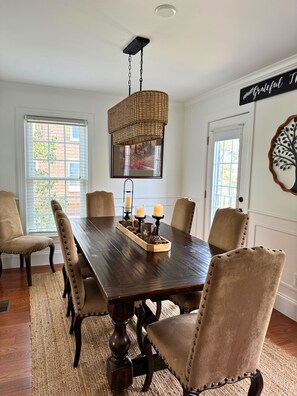 Dining - Beachside Townhouse Walk to Ocean/wheel &boardwalk (Myrtle Beach)