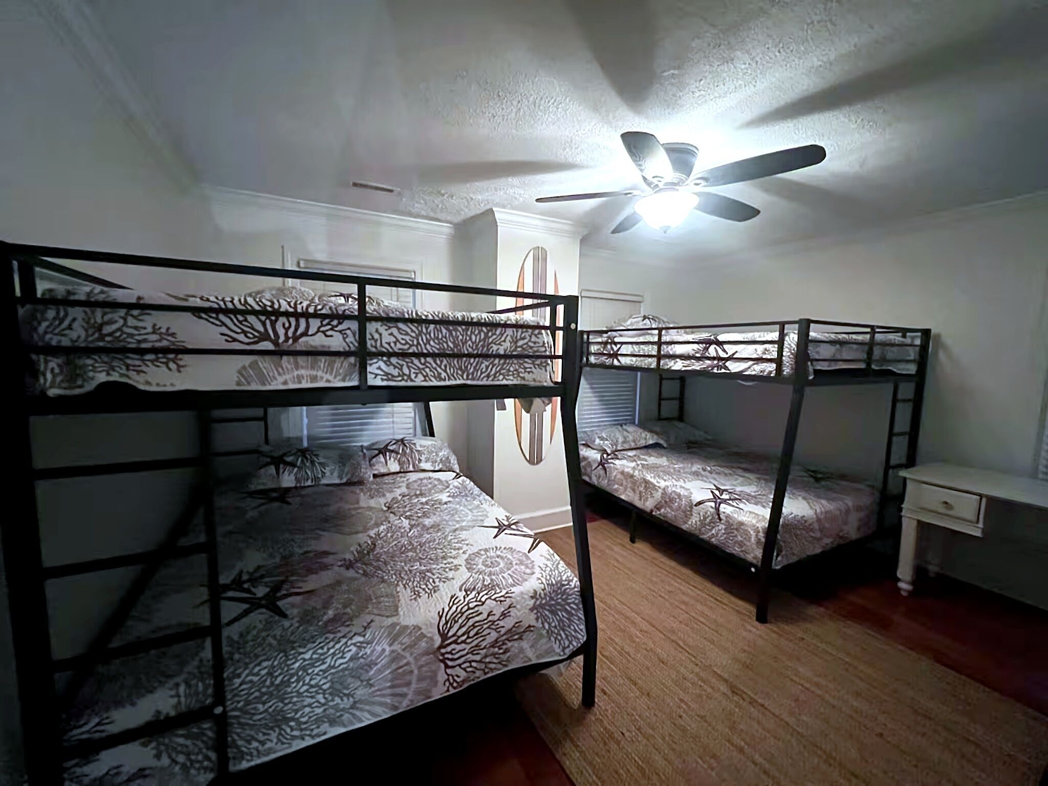 2 Schlafzimmer, Bügeleisen/Bügelbrett, Internetzugang, Bettwäsche