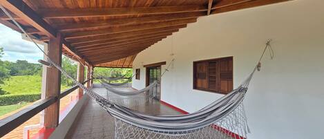 Family Cottage, 5 Bedrooms, Mountain View | Terrace/patio