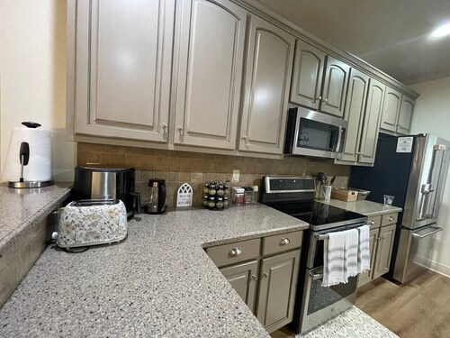 Charming 3BR/2BA Gem Just South of Tuscaloosa!