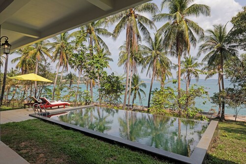 Koh Totung Resort