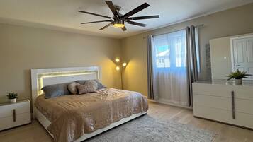 3 bedrooms, WiFi, bed sheets