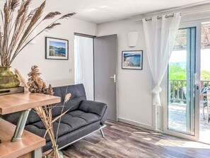TV - Bas Casa Blue by Interhome (Sainte Lucie Porto Vecchio)