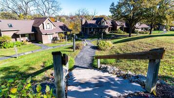 Enceinte de lâhĂ©bergement
