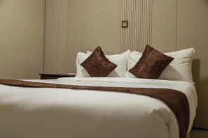 Standard Double Room | Desk, laptop workspace, free WiFi - Emboita Hotels ltd (Nakuru)