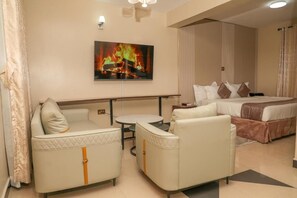 Deluxe Double Room - Emboita Hotels ltd (Nakuru)