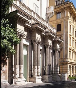 星評価なしの画像、2 / 49、ボタン