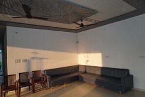 Interior - Hotel JR Palace (Danta Ramgarh)