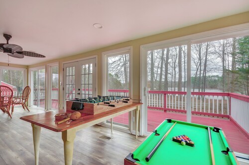 Tranquil Lakefront Home w/ Sunroom in Burlington