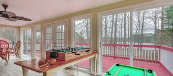 Tranquil Lakefront Home w/ Sunroom in Burlington