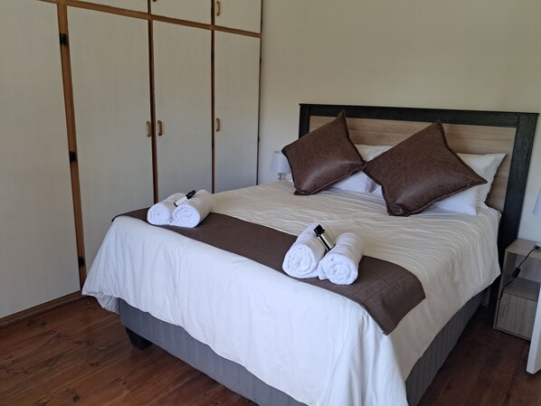 3 makuuhuonetta, vuodevaatteet