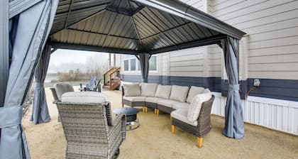 Great Outdoor Space! Serene Getaway in Oakland