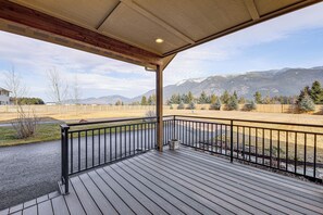 Terrace/patio - 5 Mi to Flathead River: Serene Mountain-View Gem! (Columbia Falls)