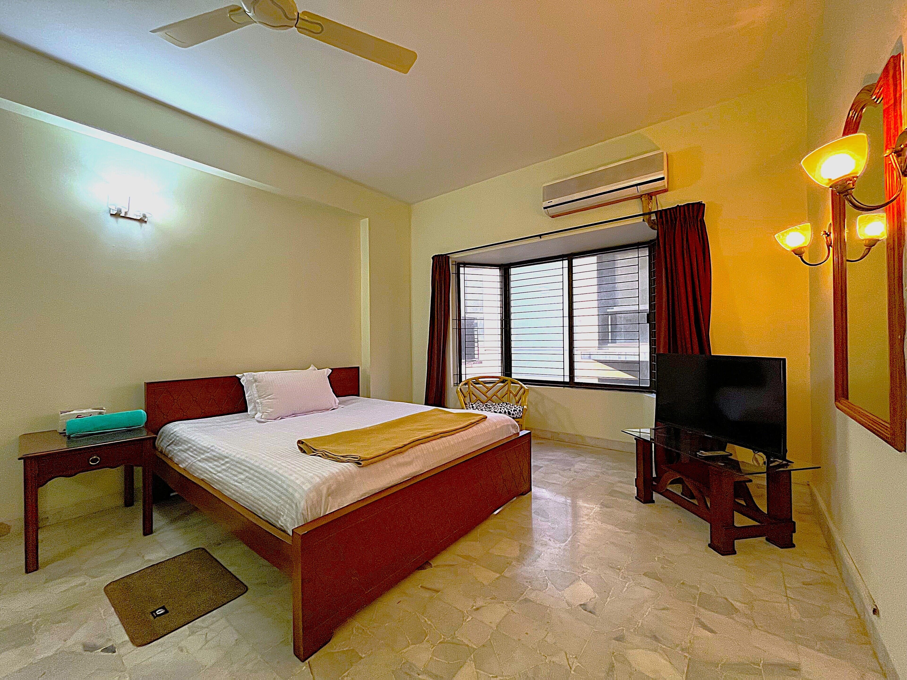 Deluxe Double Room, City View