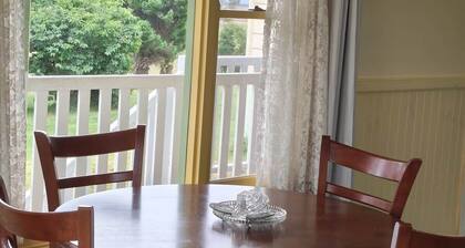 Fernbrook Lodge Bowerbird Guest Suite