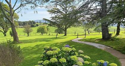 Fernbrook Lodge Bowerbird Guest Suite