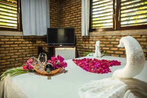 Xalet Comfort, vistes al jardí | Espai de treball apte per a portàtils 