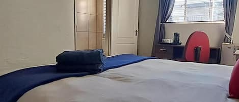 Standard-Doppelzimmer, Nichtraucher, eigenes Bad