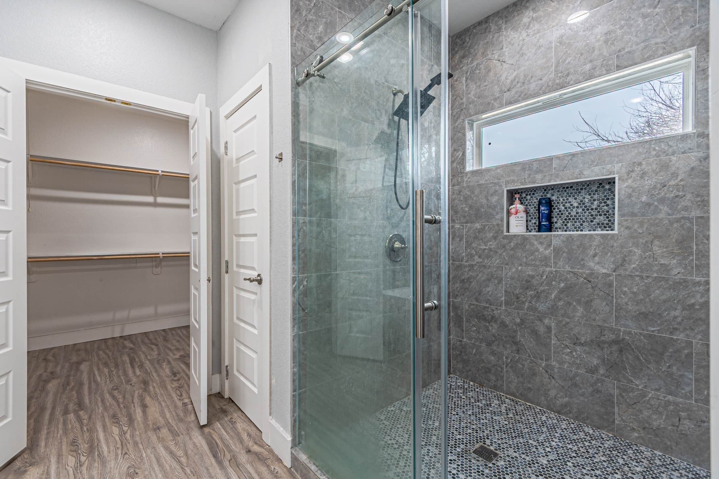 Shower, towels, soap, toilet paper
