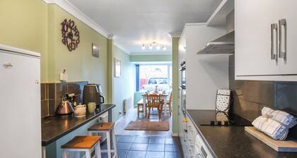 3 bedroom accommodation in Church Stretton