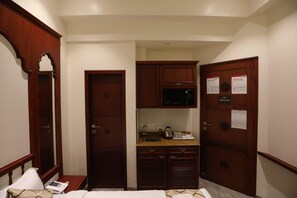 รูปภาพที่ไม่ได้จัดประเภท, 4 จาก 6, ปุ่ม