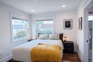 4 bedrooms, travel cot, free WiFi, bed sheets