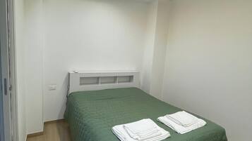 2 camere, ferro/asse da stiro, Wi-Fi, lenzuola
