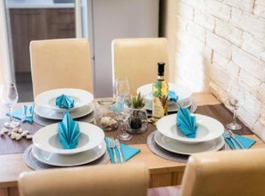 Lejlighed (Comfort One Bedroom Apartment with Se) | Stue