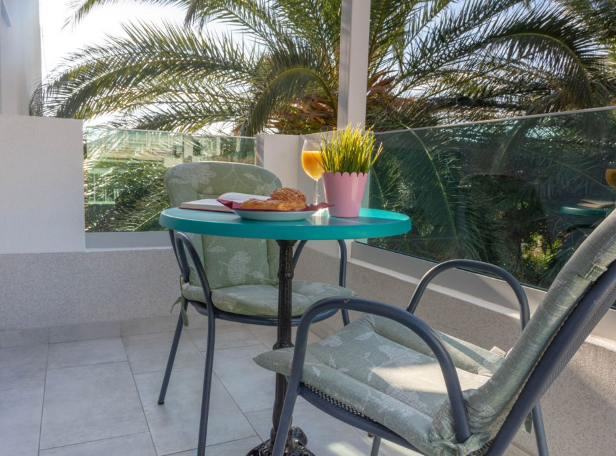 Studio (Comfort Studio Apartment with Sea Vie) | Balcony