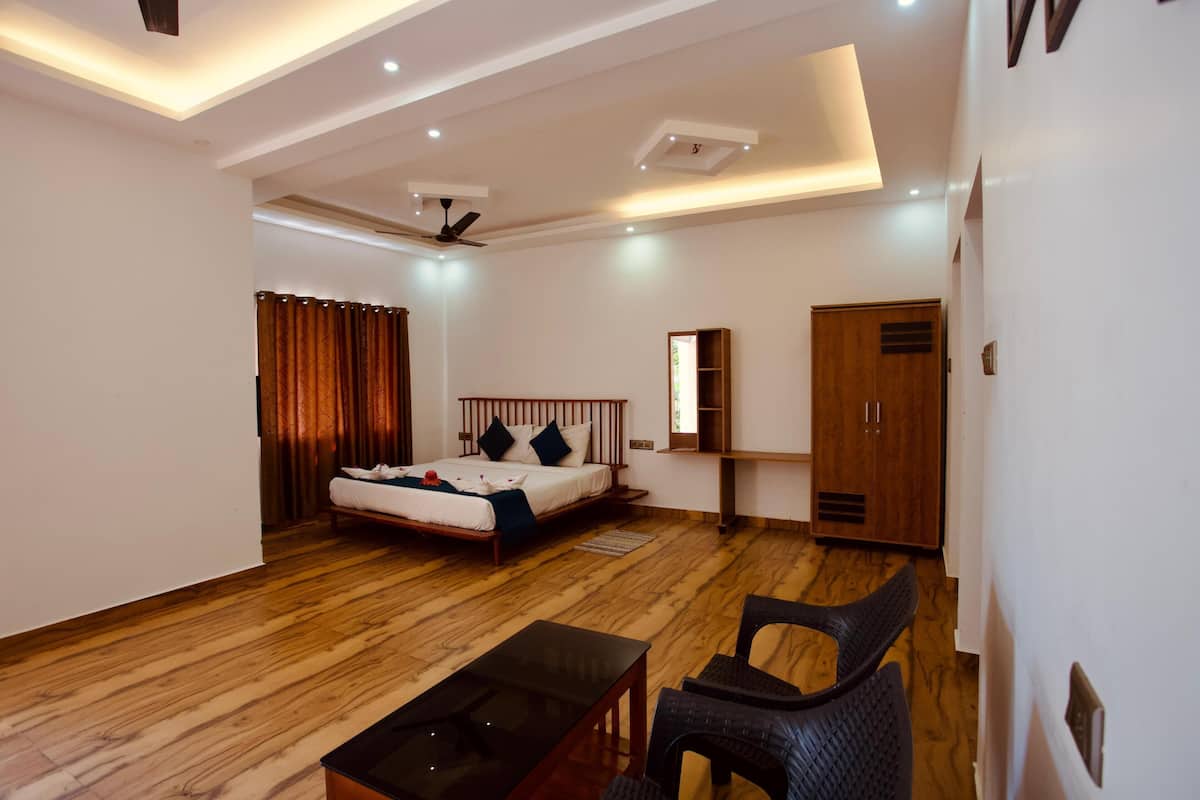 Luxury Double Room, Balcony, Mountain View