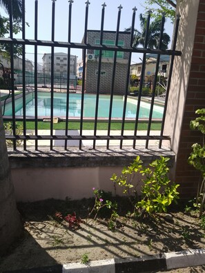 4 outdoor pools - Short Let in lagos business school Ajah  (Lekki)