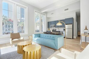 Unclassified image, 3 of 38, button - Sleeps 26 | Steps to French Quarter • Entire Floor | The Harlequin by AvantStay (New Orleans)