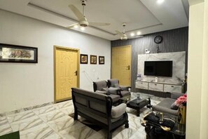 Living area - The Serene Stays  (Faisalabad)