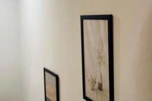 Unclassified image, 5 of 24, button