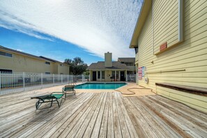 Unclassified image, 3 of 30, button - Coastal Condo + Communal Pool + Near Oso Bay & Padre Beaches | Seaside Haven (Corpus Christi)