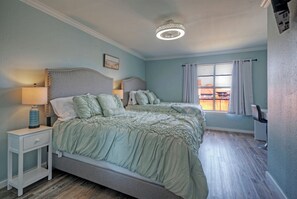 Unclassified image, 2 of 30, button - Coastal Condo + Communal Pool + Near Oso Bay & Padre Beaches | Seaside Haven (Corpus Christi)