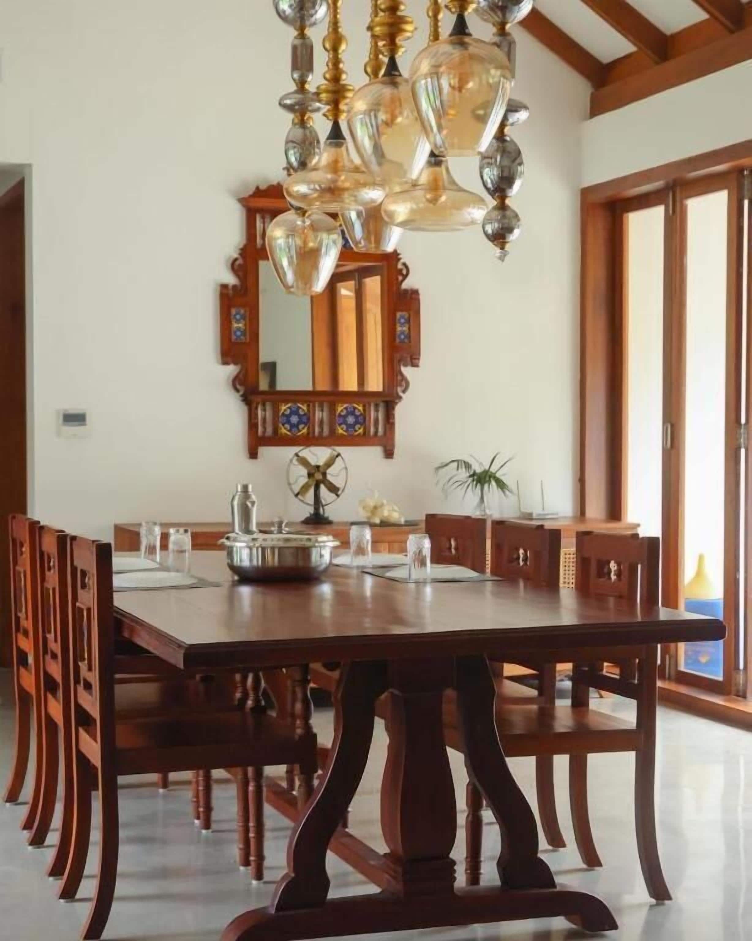 Luxury Villa, Lake View