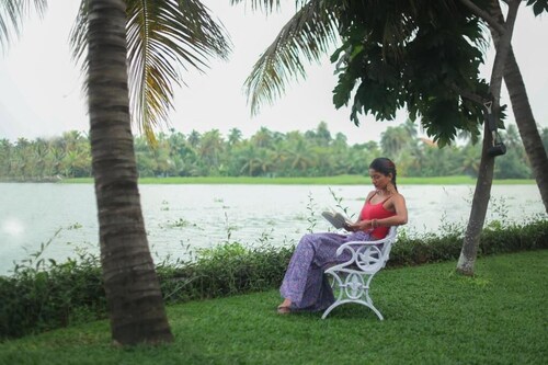 Miraaya Sundara Island Villa