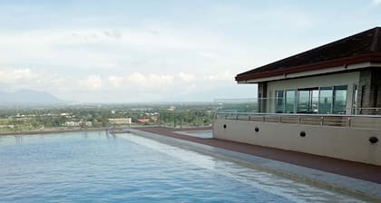 Sweet Escape 22 at O Residences