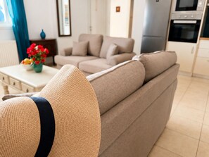 TV - Sea to Summit Terrace 2BD 1BA 7mn to Georgioupoli (Exopoli)